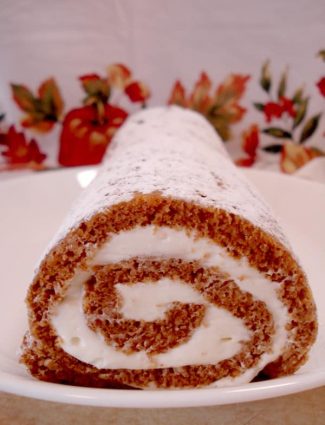 Pumpkin Roll with Whipped Cream Cheese Filling