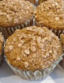 Spiced Pumpkin 'n' Cream Cheese Streusel Topped Muffins
