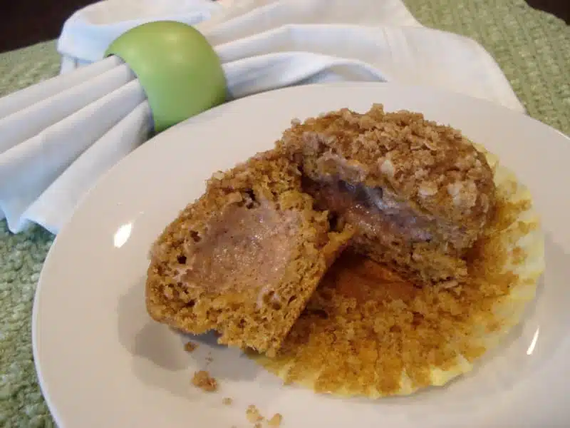 Spiced Pumpkin 'n' Cream Cheese Streusel Topped Muffins