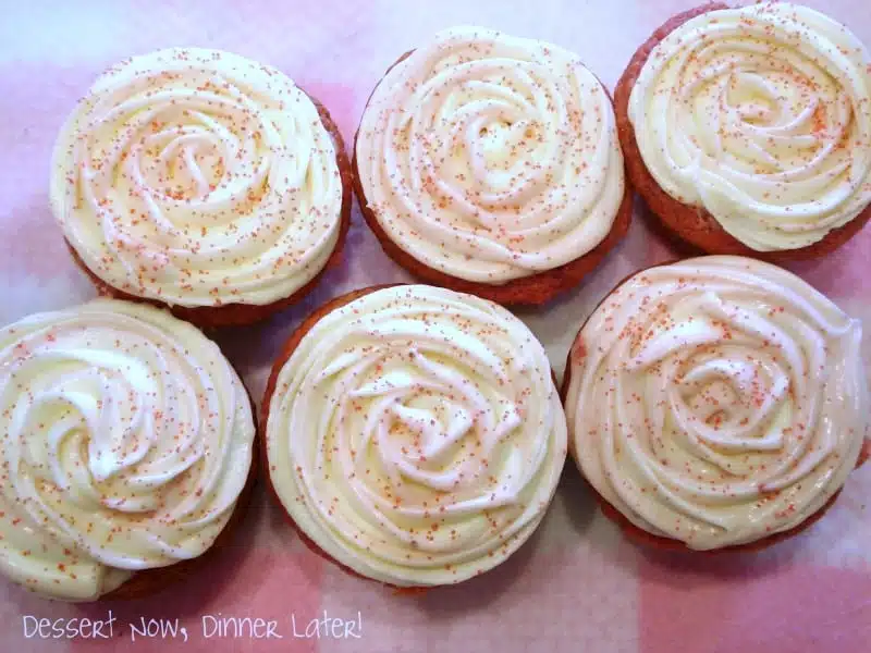 Strawberries & Cream Cupcakes