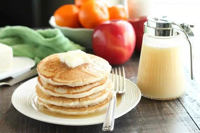 Forget maple syrup! Blonde Butter Syrup is the BEST homemade syrup you will ever try! It's creamy, rich, buttery, and with only 3 ingredients, you can whip it up in no time! Perfect for lazy weekends and Christmas breakfast too! 