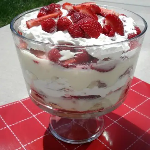 Strawberry Raspberry Trifle