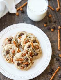 Caramel Pretzel Chocolate Chip Cookies are loaded with pretzels, caramel bits, and chocolate chips, for a salty-sweet cookie treat.