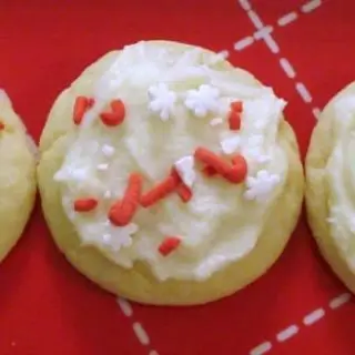 No Roll Frosted Sugar Cookies are so soft, chewy, and easy to make! No rolling and cutting required!