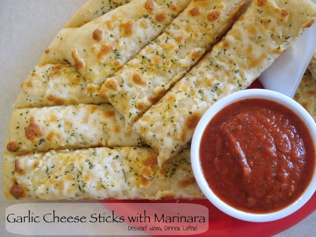 Garlic Cheese Sticks with Marinara
