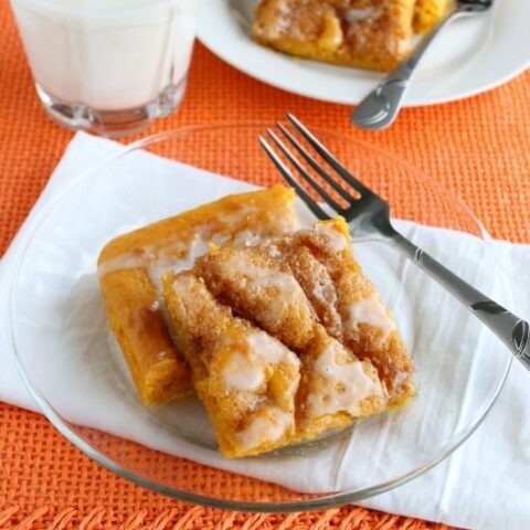 Pumpkin Vanilla Cinnamon Roll Sheet Cake