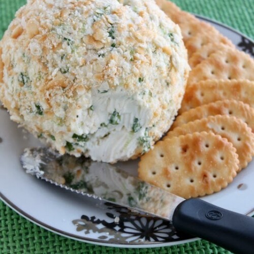 cheese ball recipes with cream cheese and ranch dressing Cheddar Ranch Cheeseball