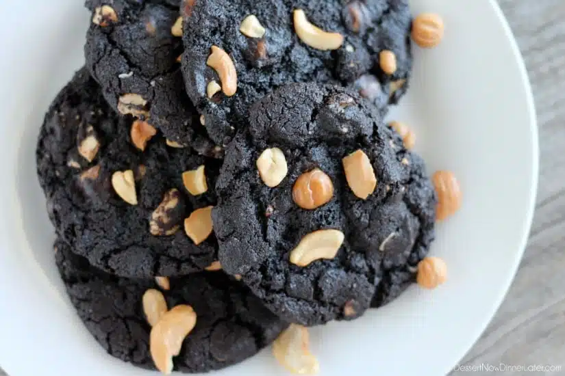 Dark Chocolate Caramel Cashew Cookies