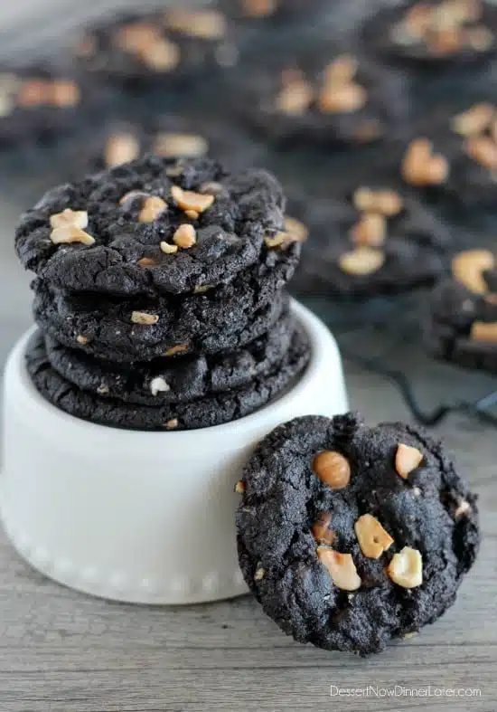 Dark Chocolate Caramel Cashew Cookies