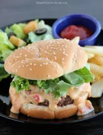 Queso Burgers