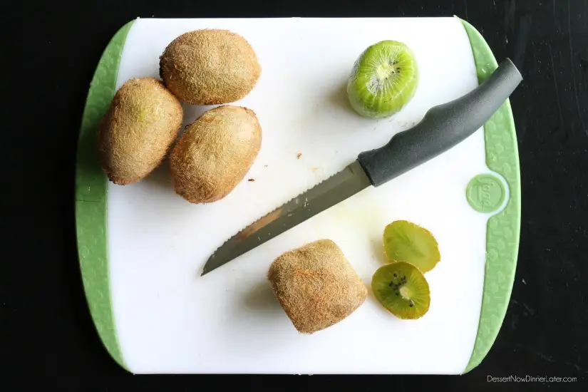 How to Peel a Kiwi with a Spoon2