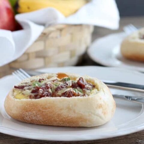 Bacon and Egg Breakfast Boats