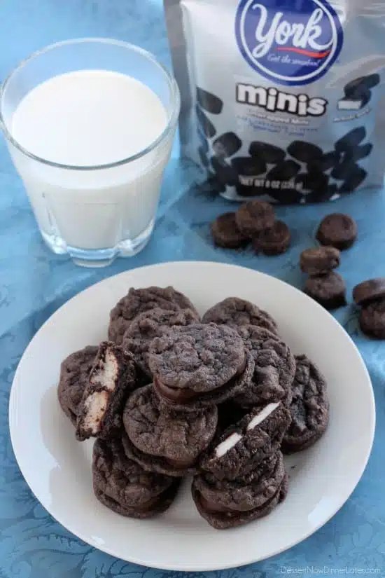 Peppermint Patty Mini Cookie Sandwiches