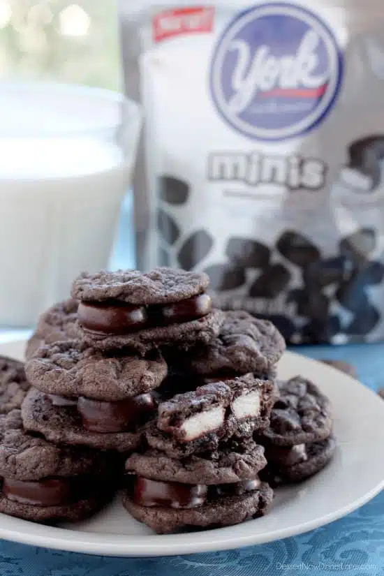 Peppermint Patty Mini Cookie Sandwiches