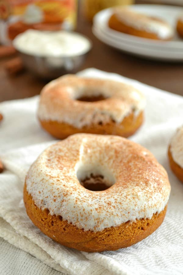 Pumpkin Cheesecake Donuts