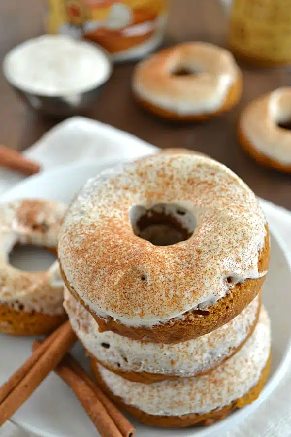 Pumpkin Spice Cheesecake Donuts