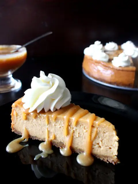 Salted Caramel Pumpkin Cheesecake (2)