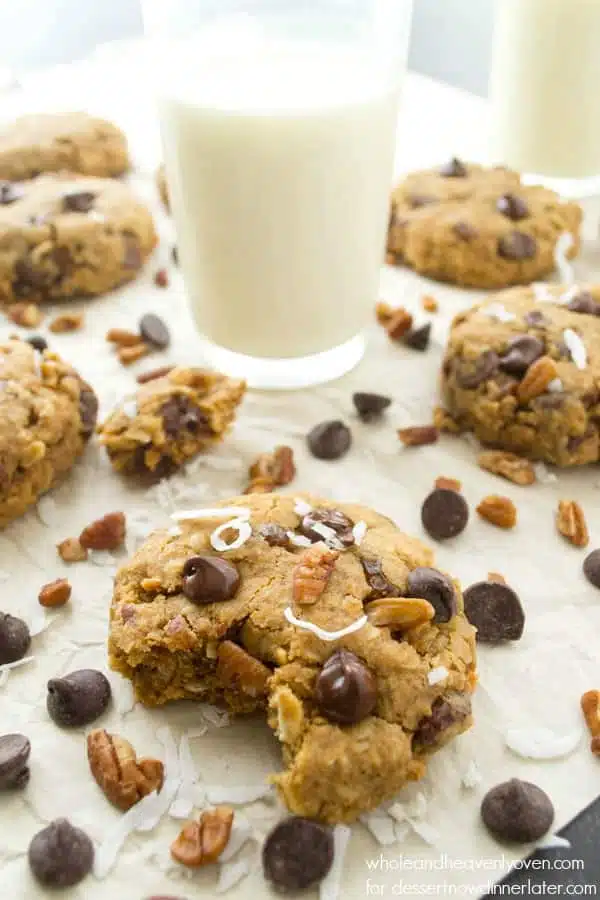 Soft-Baked Kitchen Sink Cookies --- these super-soft and chewy cookies are literally loaded with everything!