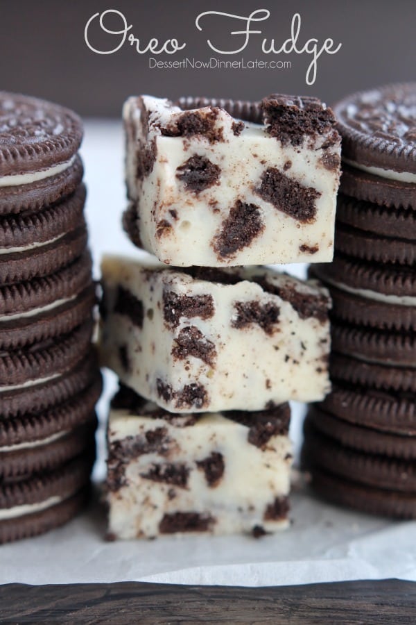 This Oreo Fudge whips up with only 3 ingredients! From DessertNowDinnerLater.com