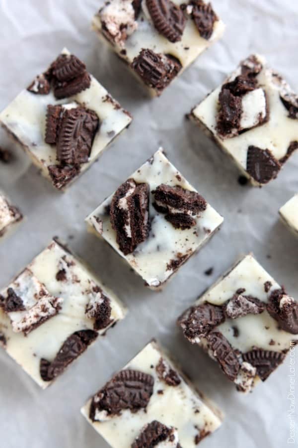 This Oreo Fudge whips up with only 3 ingredients! From DessertNowDinnerLater.com