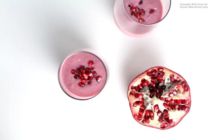 A Pomegranate Banana Smoothie that is healthy and delicious! A great treat for the new year!