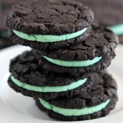These Homemade Mint Oreos have a simple mint buttercream sandwiched between crisp, yet tender, dark chocolate cookies!