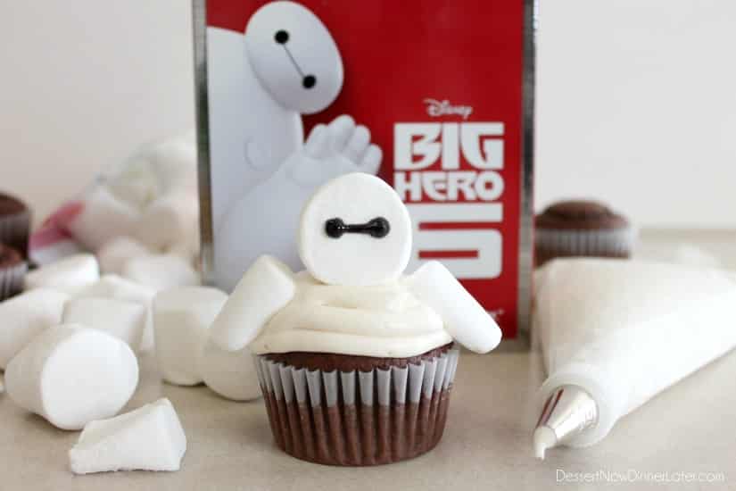 Baymax Cupcake Tutorial {Big Hero 6}