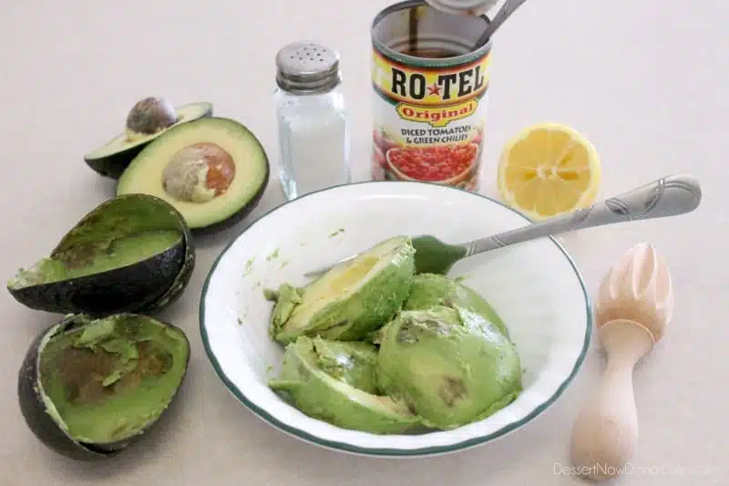 Simple Zesty Guacamole