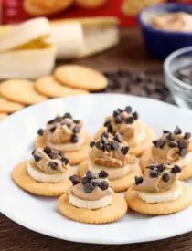 With a just a few pantry ingredients, you can have these Chocolate Peanut Butter Banana RITZ® Bites to snack on!