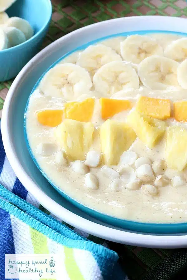 This tropical smoothie bowl is perfect for when you want the flavors of a smoothie but don’t necessarily want to drink your breakfast. And the flavors will take you right to the beach!