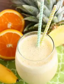 Wake up to this Sunrise Smoothie with bright and refreshing fruits to start your day happy!