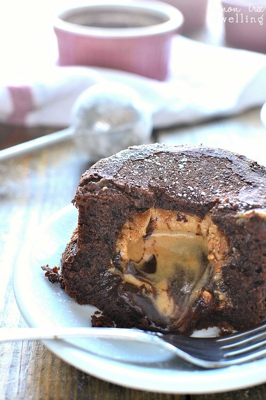 Chocolate Peanut Butter Lava Cake via Lemon Tree Dwelling