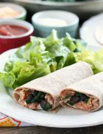 If you're craving a meatless meal that tastes great and fills you up, try this easy Spinach & Bean Burrito Wrap!