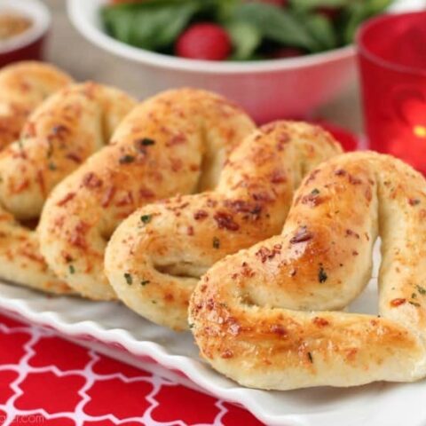 Make Valentine's Day fun for the whole family with these easy, 3-ingredient heart shaped breadsticks!