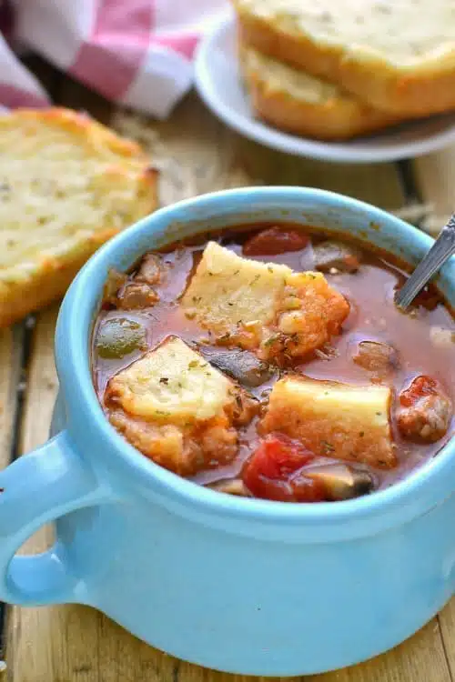 10+ Soup Recipes To Warm You From The Inside Out // Food Holiday Bloggers