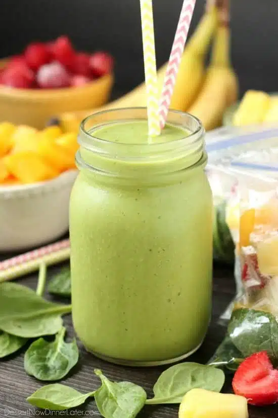 Prep these smoothie packs for the freezer and when you're ready to eat, just add milk or water! Check out the tutorial and delicious green smoothie recipe!