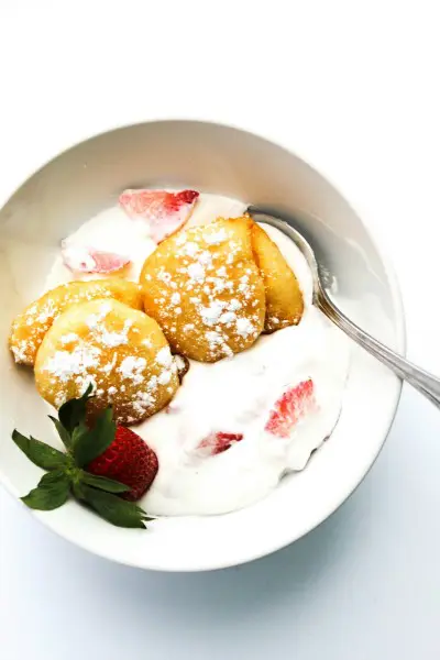 Strawberries & Cream Beignets