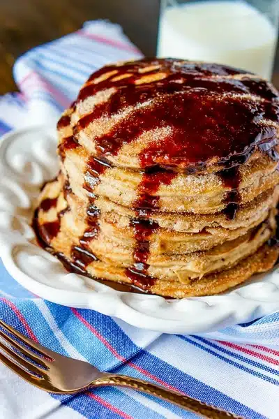 Churro Pancakes // The Love Nerds