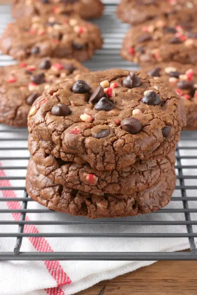 Giant Peppermint Chocolate Fudge Cookies // A Kitchen Addiction