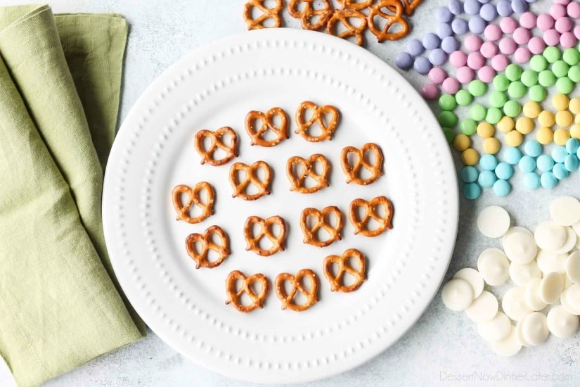 Flower Pretzel Bites are sweet, salty, and delicious - an easy and fun treat for Easter, Spring, or Mother's Day.