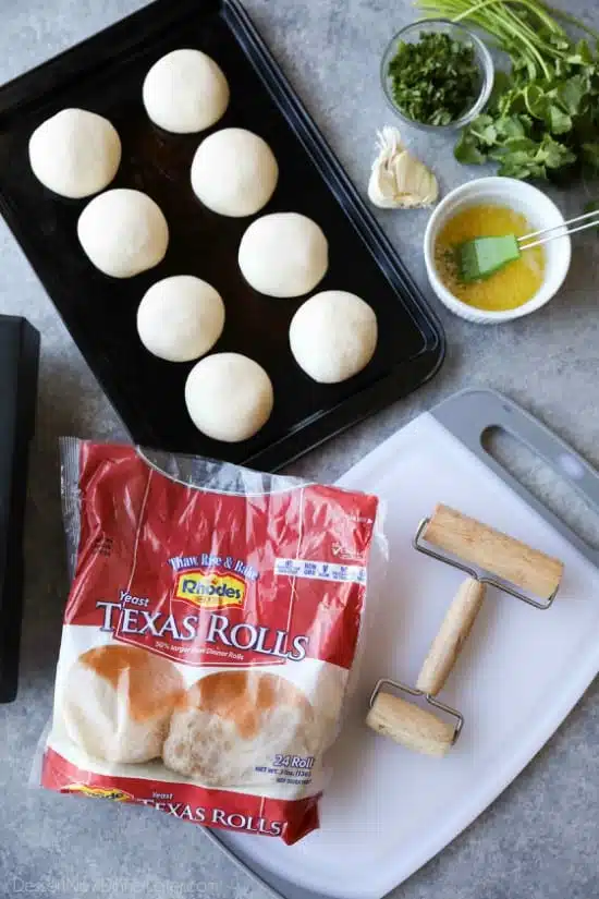 This buttery Garlic Naan flatbread is made easy with store-bought frozen dough. Enjoy restaurant-style Indian bread with dinner anytime, it's so easy!