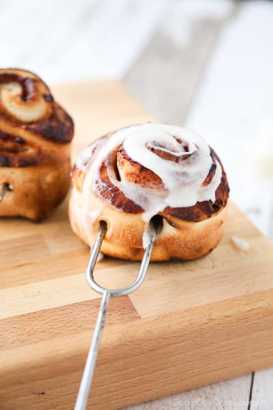 Dutch Oven Cinnamon Rolls - Fresh Off The Grid