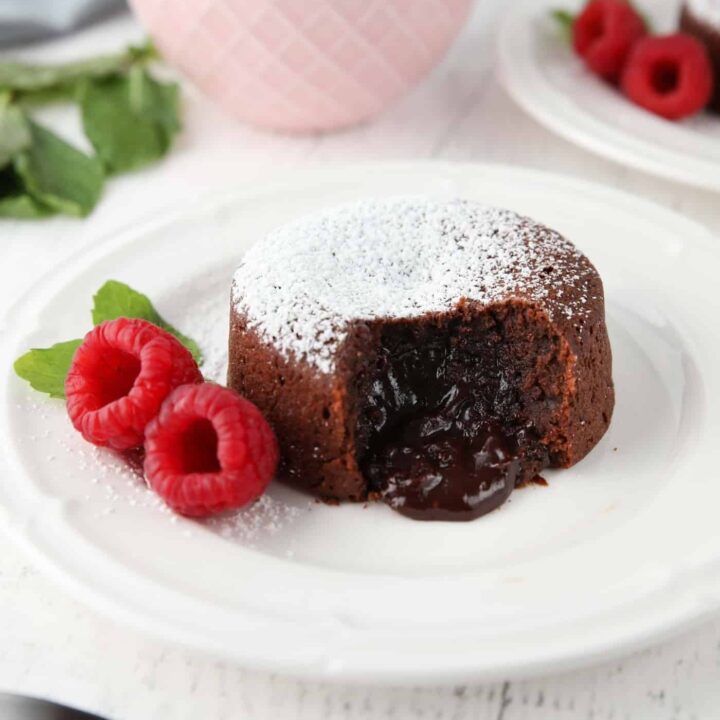 Focus on pudding center of chocolate lava cake.