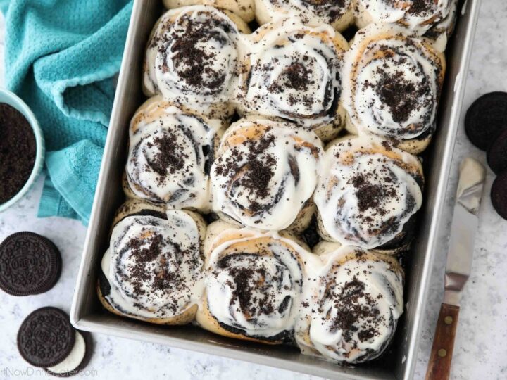 https://www.dessertnowdinnerlater.com/wp-content/uploads/2023/07/Oreo-Cinnamon-Rolls-4-720x540.jpg